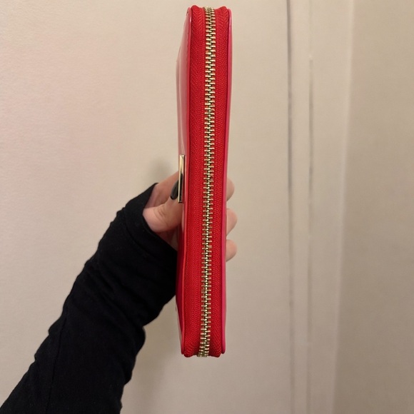 Kate Spade Striped Pink Zip-around Wallet - Picture 5 of 8